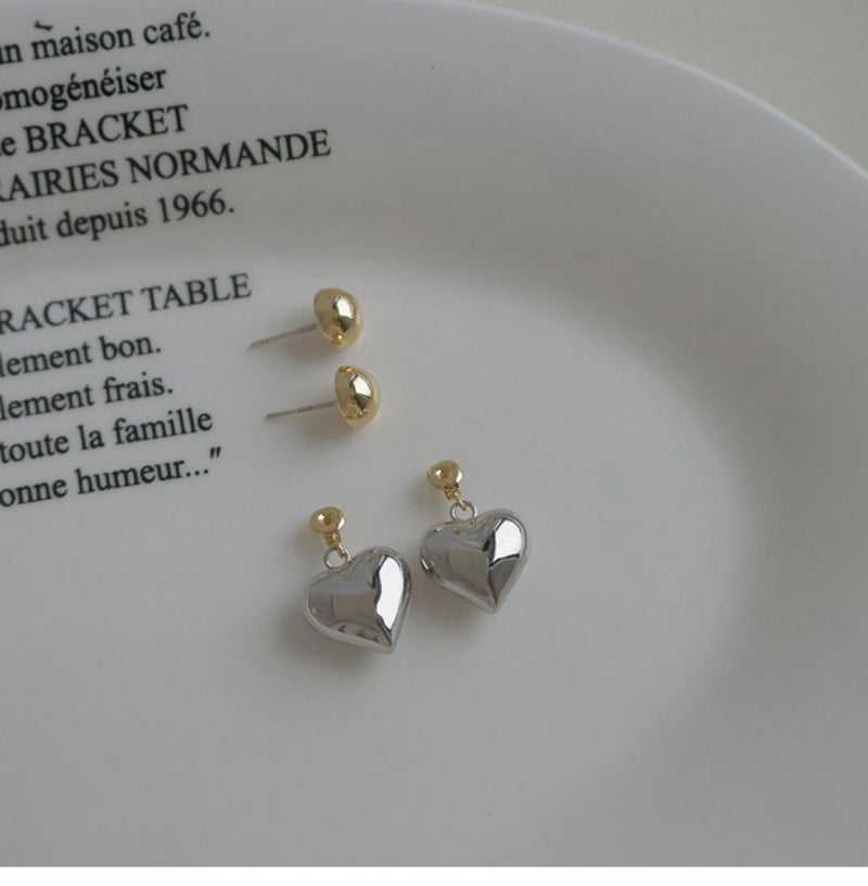 "Luxe Heartbeat – 3D Contrast Love Sterling Silver Studs"