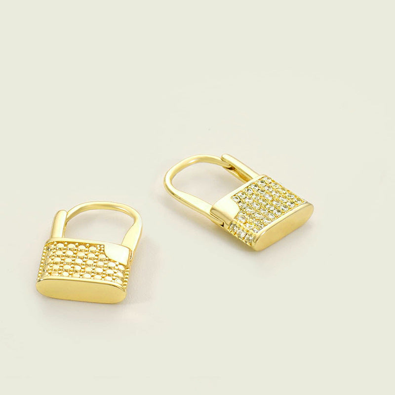 "Lock Design Sense Earrings – Trendy Fashion Statement Jewelry for Women"