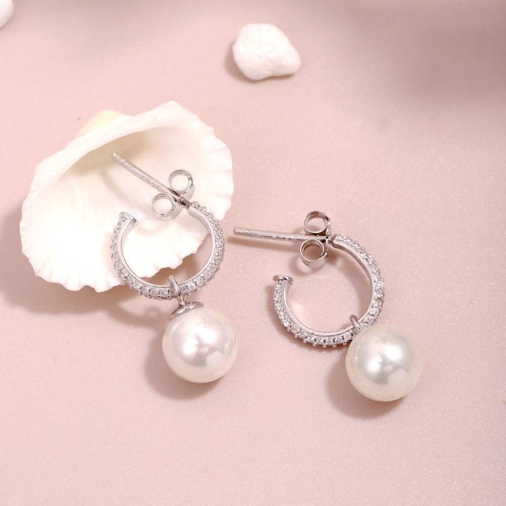 "Korean Style INS Sterling Silver Pearl Earrings – Light Luxury Special-Interest Design for Elegant Fashion"