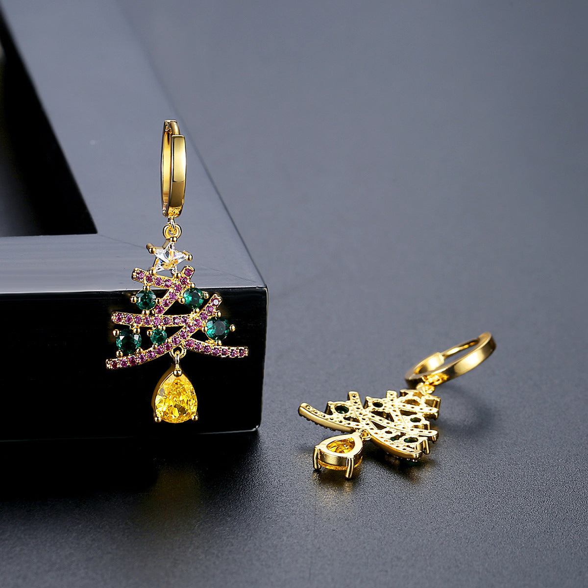 "Festive Christmas Tree Earrings with Colorful Rhinestones – Shining Holiday Jewelry for Women"