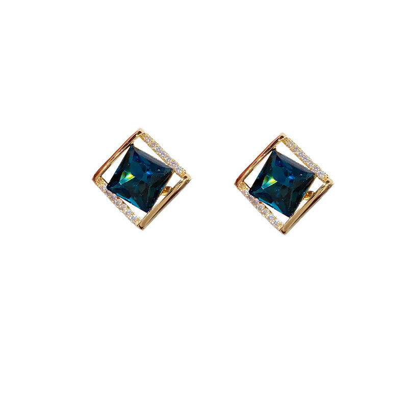 "Online Influencer Fashion Rhombus Zircon Stud Earrings – Elegant Temperament Style"