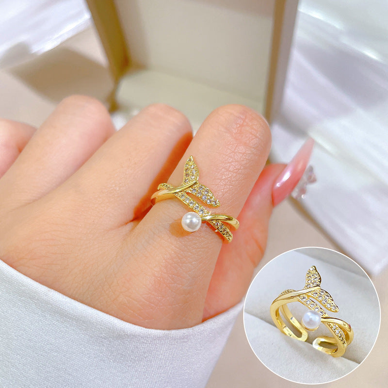 "Elegant High-Grade Zircon Ring for Women – Adjustable & Luxurious Design"