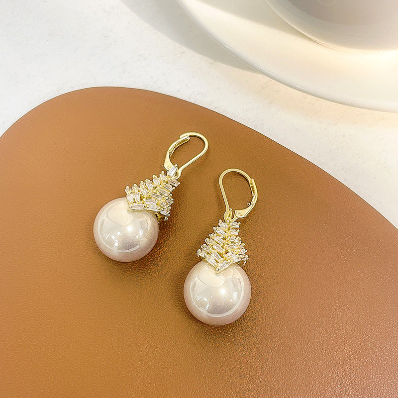 Fashionable Earrings, Elegant And Exquisite Earrings, Tassel Earrings