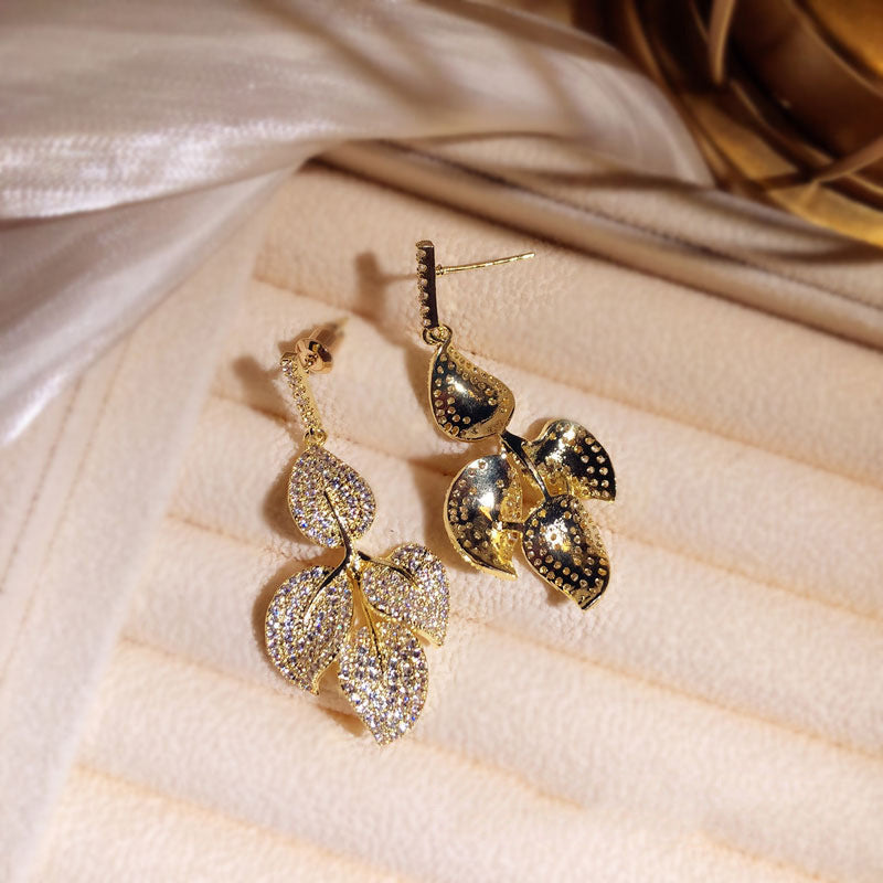 Light Luxury Retro Zircon Micro-Inlaid Heavy Leaf Earrings Female Silver Needle Gold Leaf Earrings