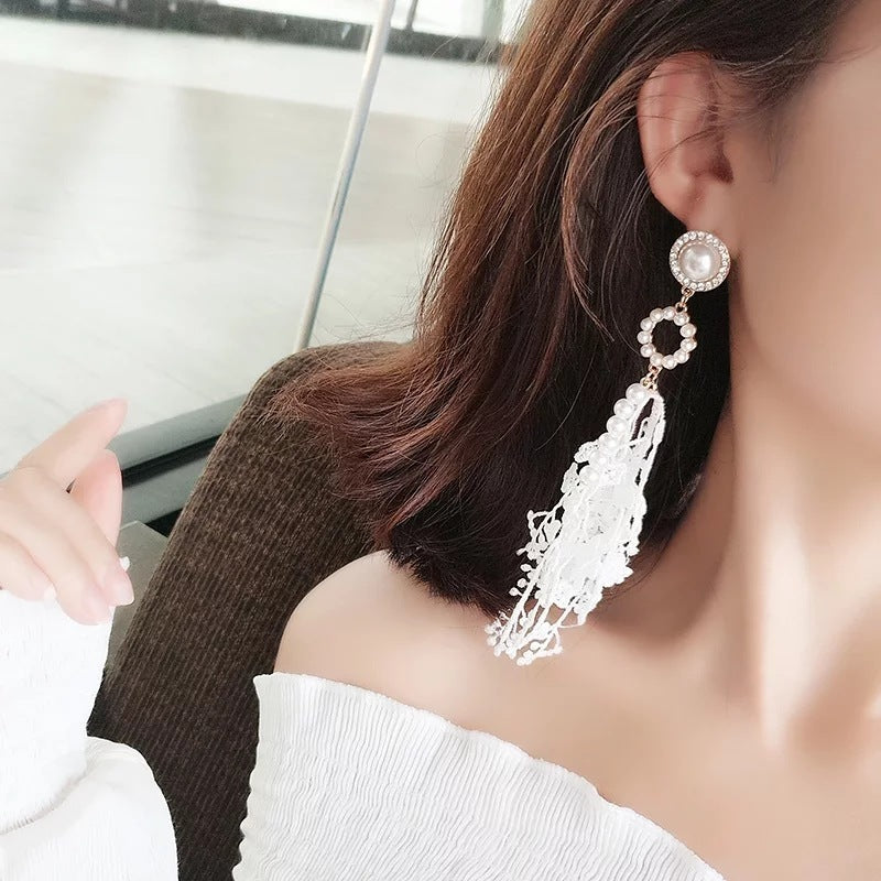 Personality Temperament Ladies Fringed Lace Flower Pearl Long Earrings For Women