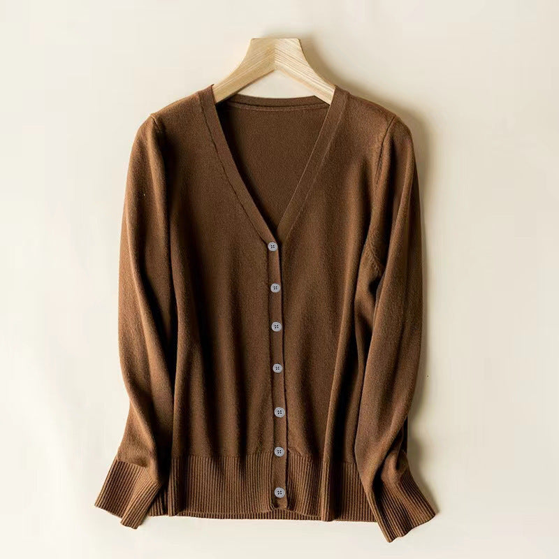 "Autumn & Winter V-Neck Knitwear Long-Sleeved Cardigan – Cozy and Stylish Essential for the Season"