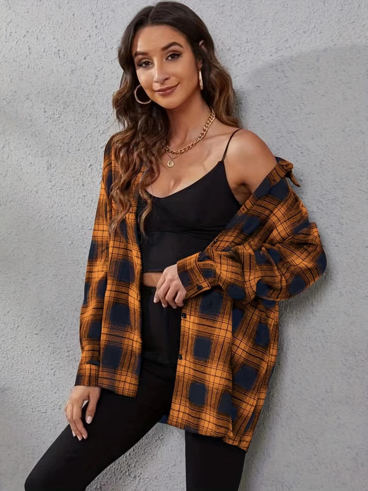 "Women's Fashion Plaid Cardigan Loose Shirt – Casual & Cozy Layer"