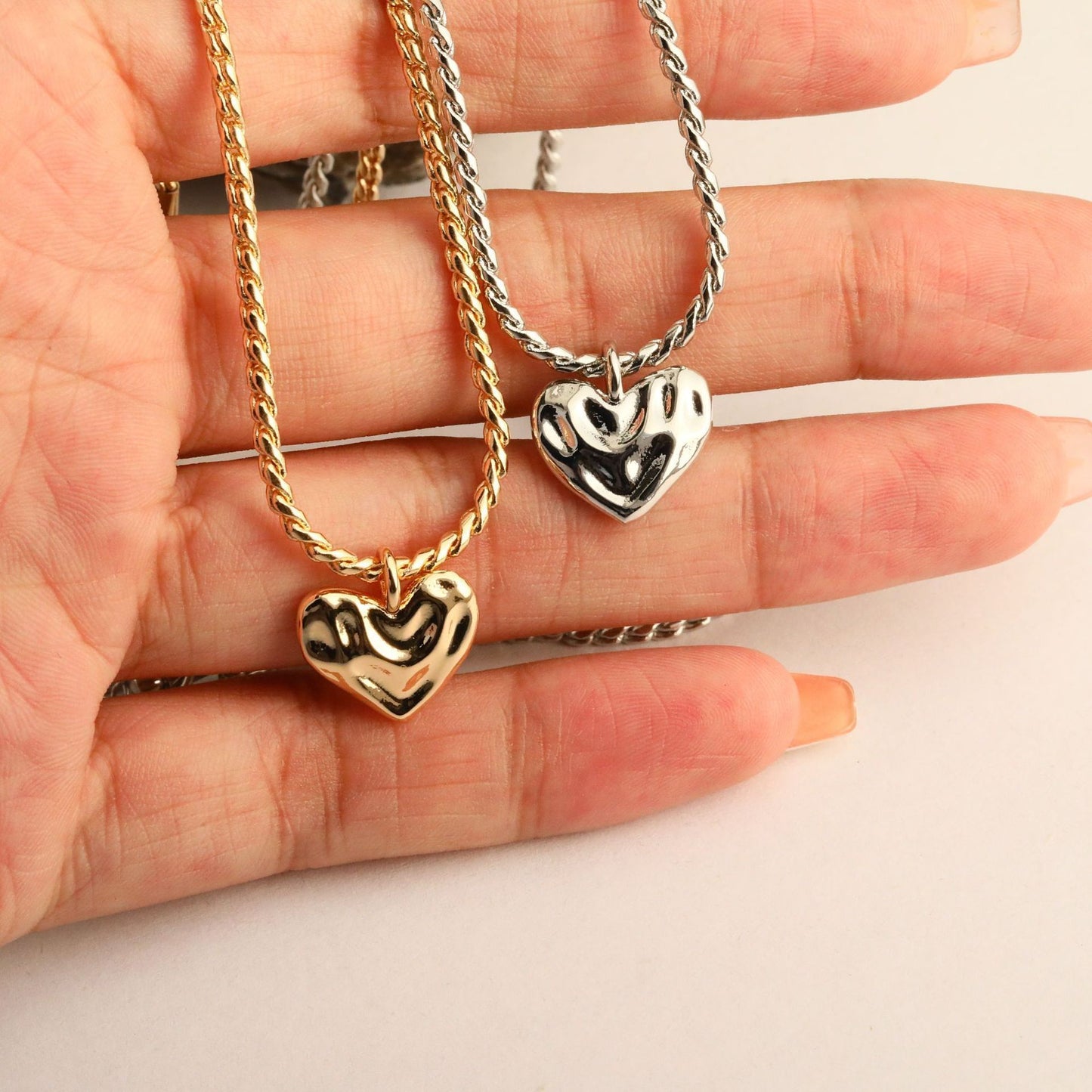 Retro Irregular Heart Necklace Heavy Industry