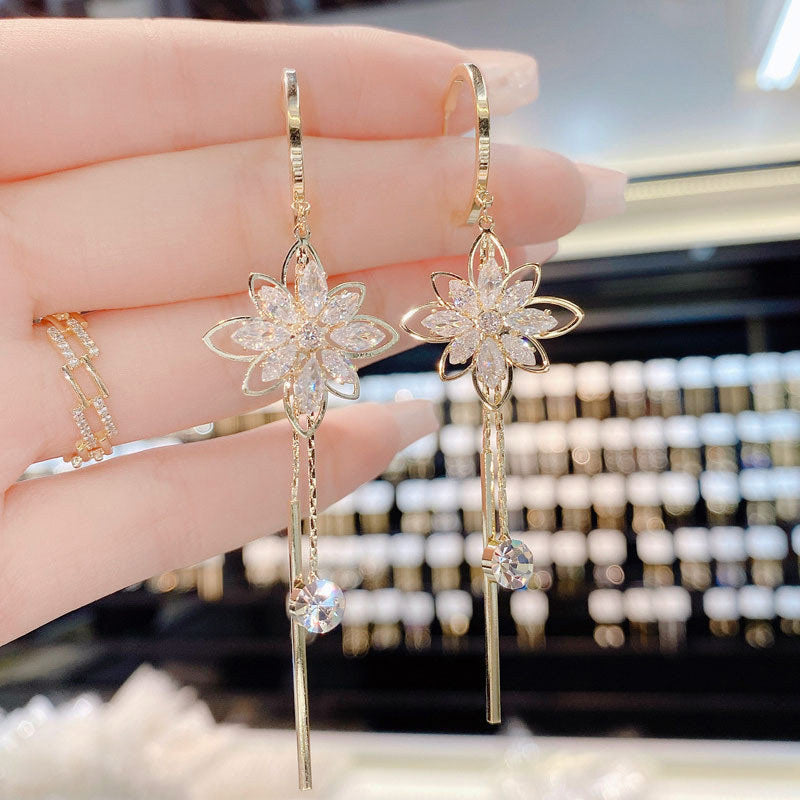 Stylish Flower Earrings Women's Tassel Crystal