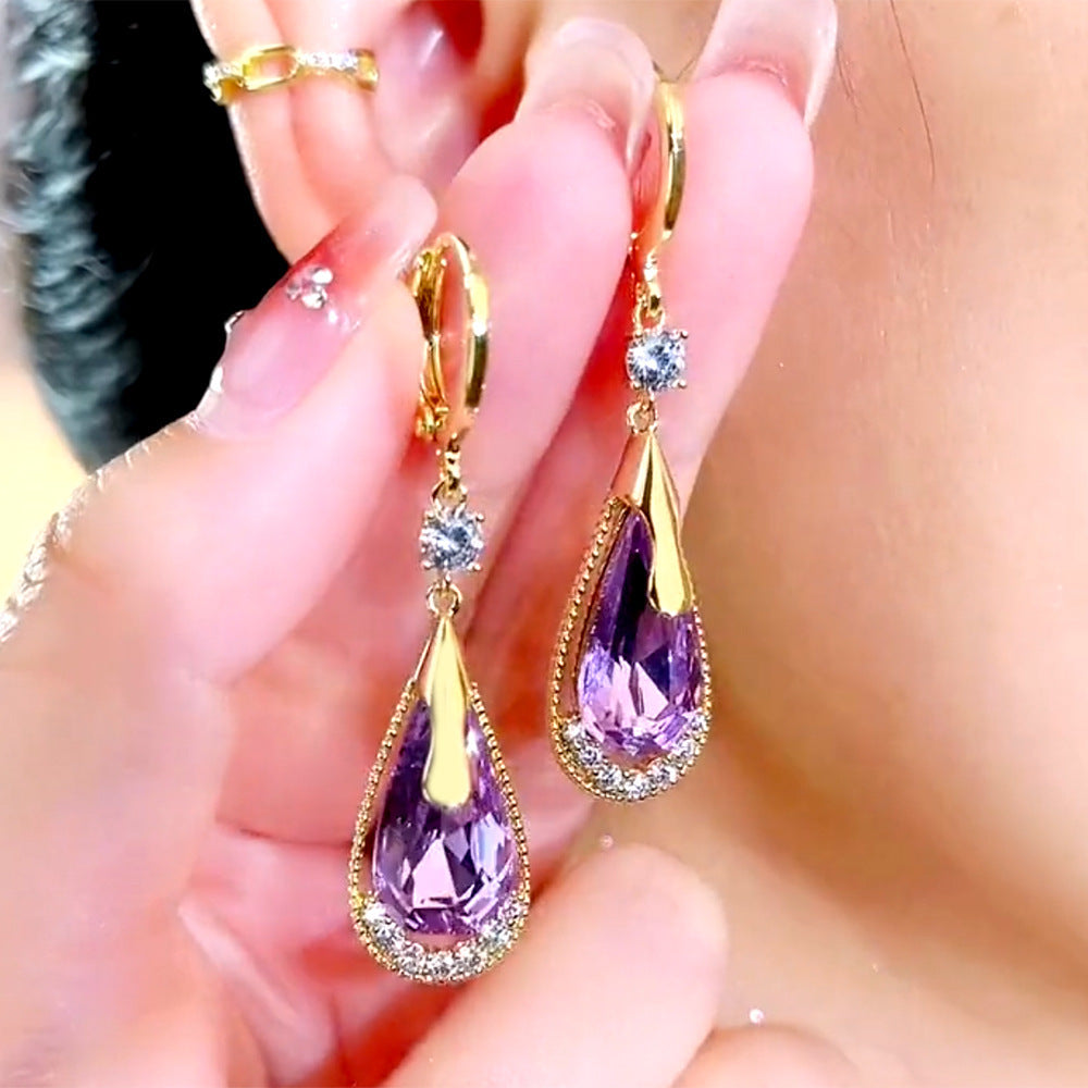 "High-Grade Purple Crystal Earrings – Elegant Drop-Shaped Design for a Luxurious Look"