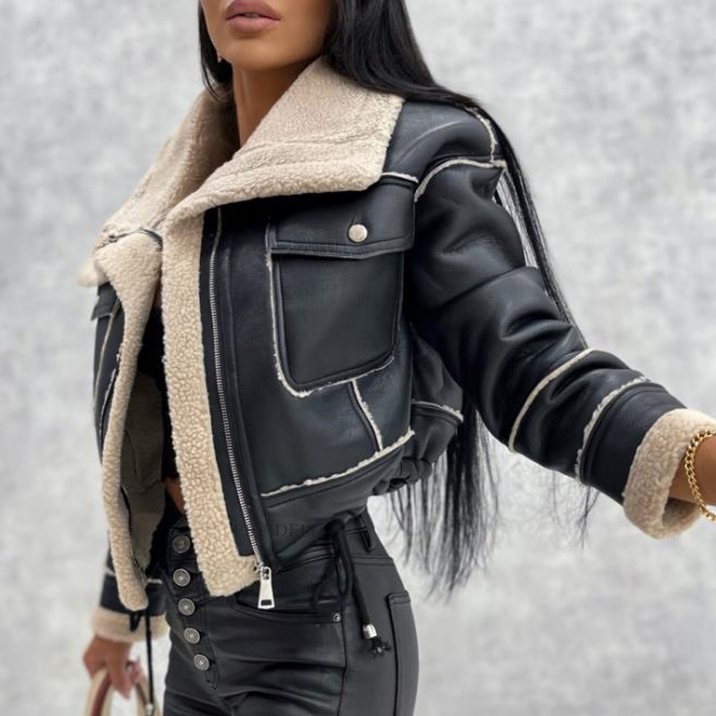 "Women's Zipper Motorcycle Jacket – Chic & Edgy Outerwear for Every Occasion"