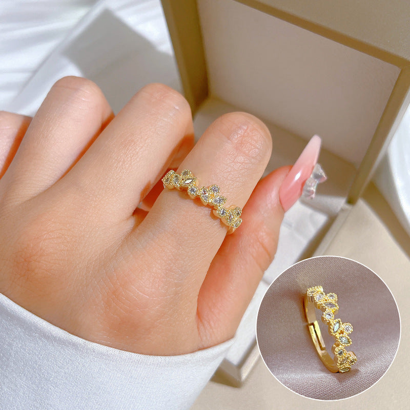 "Elegant High-Grade Zircon Ring for Women – Adjustable & Luxurious Design"