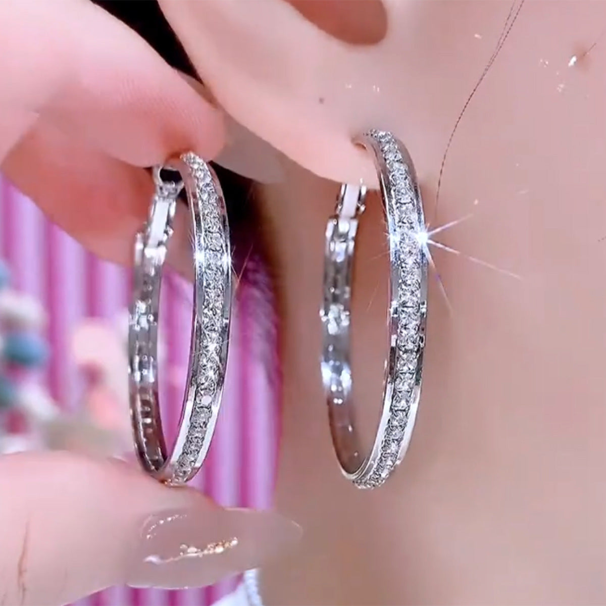 "Fashionable Big Hoop Earrings with Diamonds – Elegant & Bold Statement Jewelry for Women"