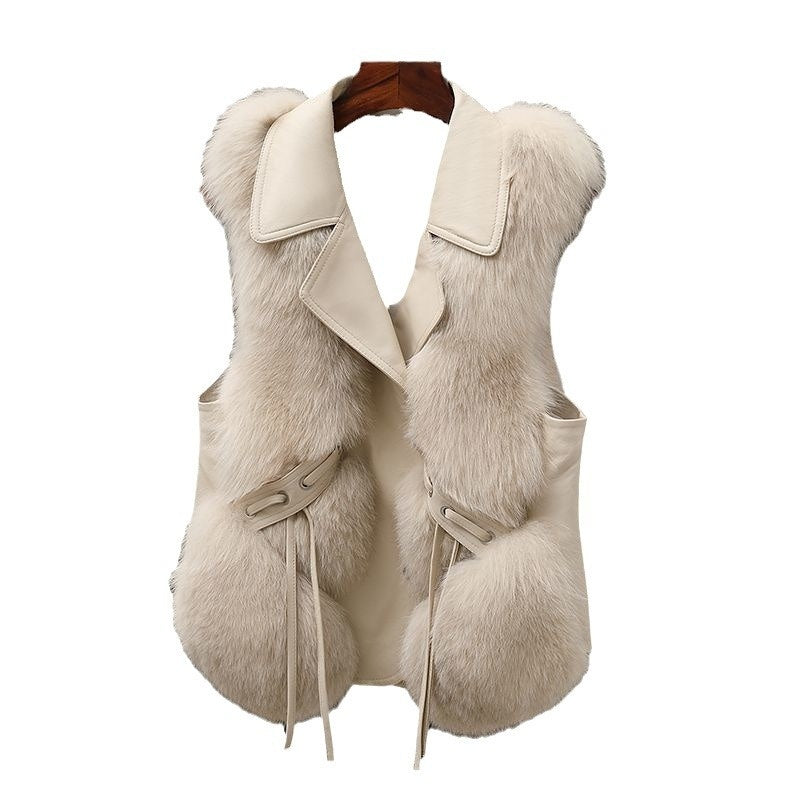 "Elegant Patchwork Fox Fur Vest – Short Artificial Fur Coat for Women | Autumn & Winter Collection"