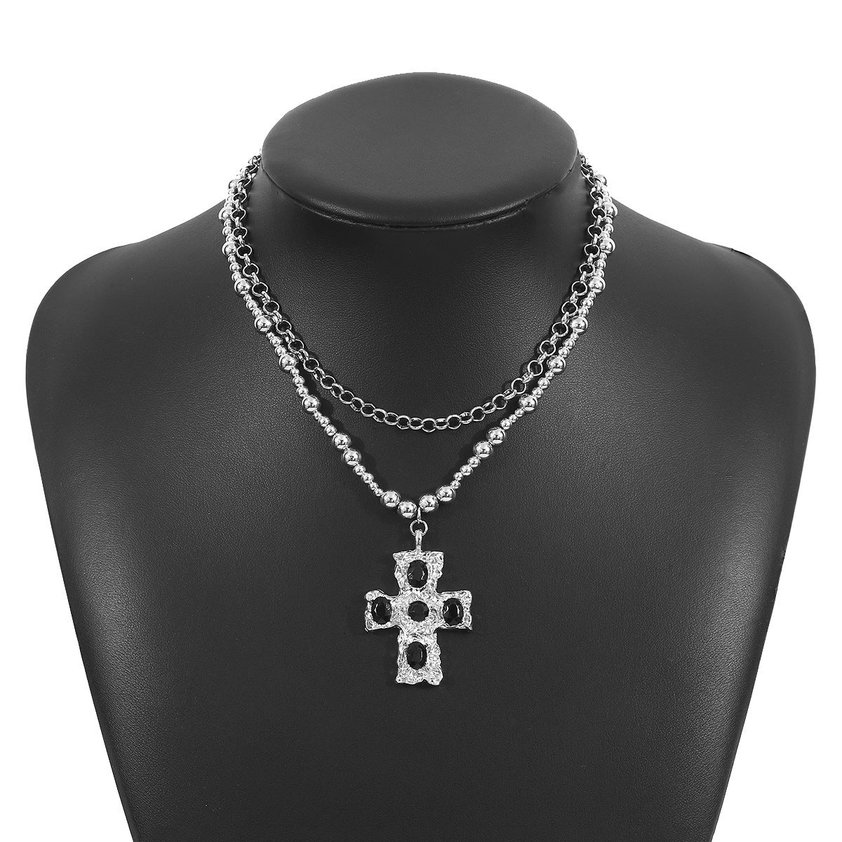 "Diamond Cross Pendant Necklace – Elegant and Sparkling Religious Jewelry for Women"