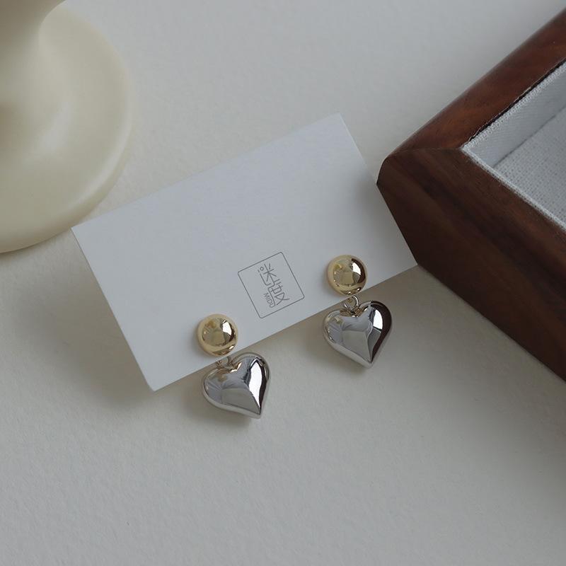 "Luxe Heartbeat – 3D Contrast Love Sterling Silver Studs"