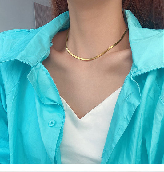 "Fashion Simple 18K Gold Snake Necklace"