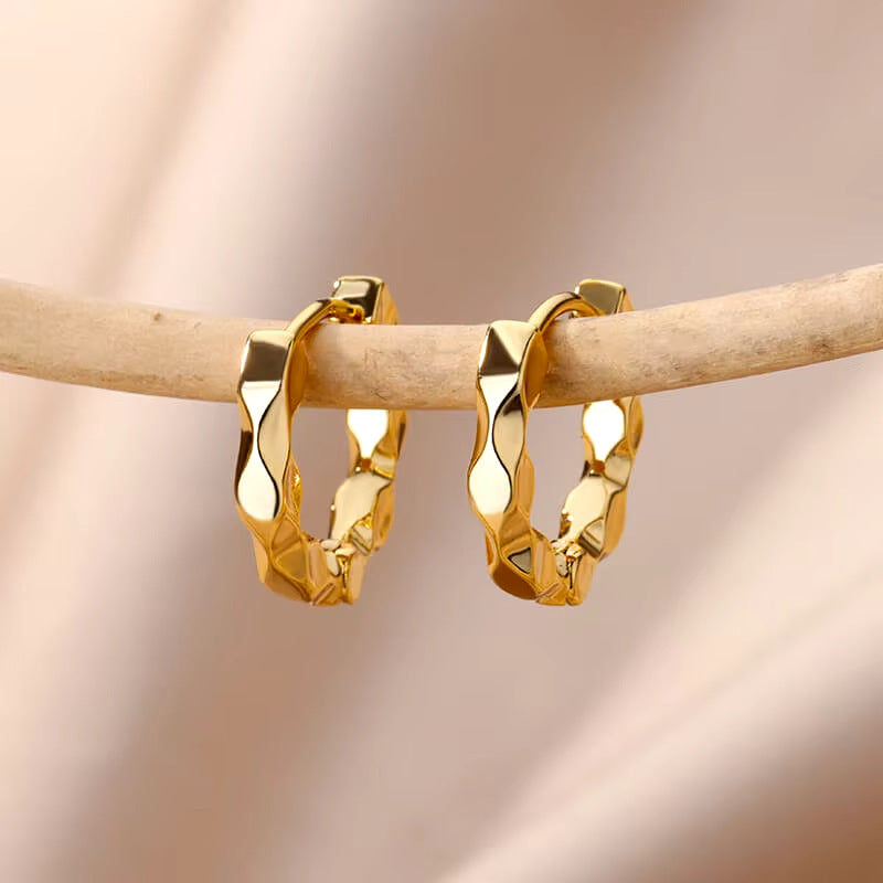 "French Exquisite Elegant Square Pleated Earrings – Geometric Sweet & Cool Style for Women"