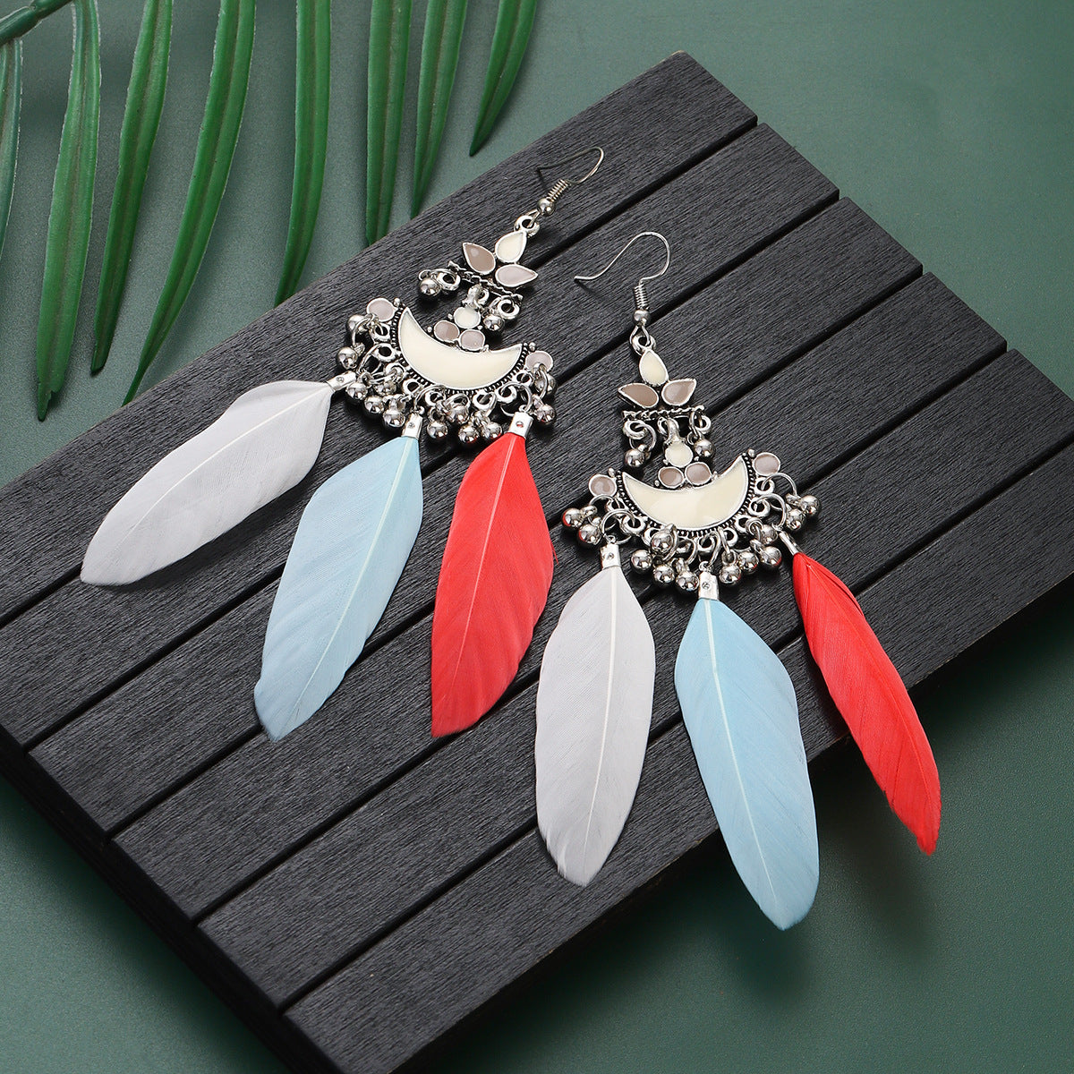 Hong Kong Style Antique Retro Ethnic Style Long Feather Bohemian Temperament Earrings