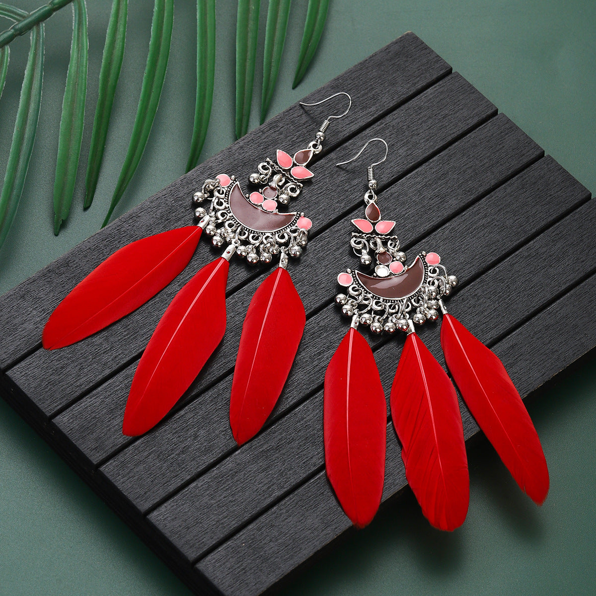 Hong Kong Style Antique Retro Ethnic Style Long Feather Bohemian Temperament Earrings