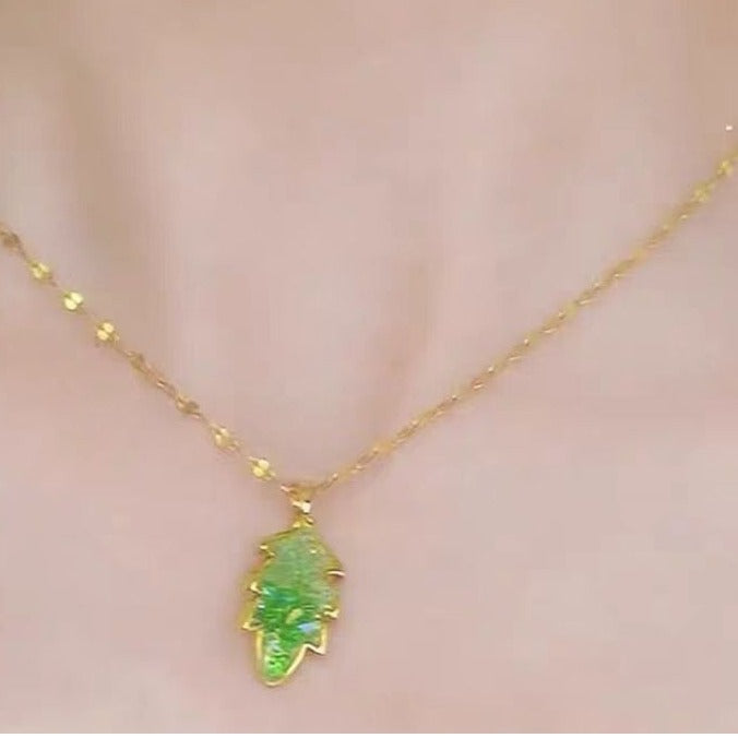 Green Crystal Leaf Necklace Fashion Descendants Of The Rich