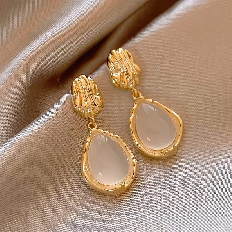 Water Drop Irregular Ear Studs Female Fashion Artistic