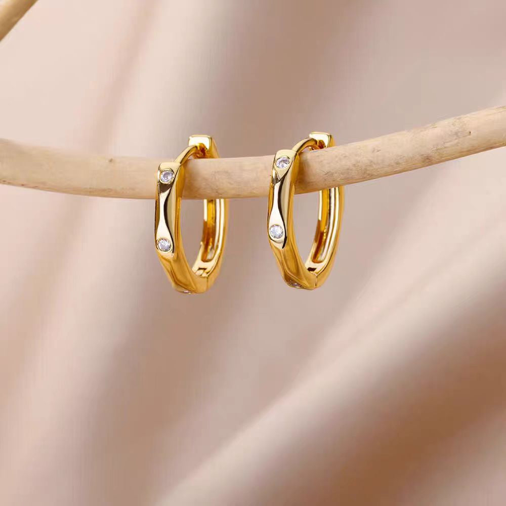 "French Exquisite Elegant Square Pleated Earrings – Geometric Sweet & Cool Style for Women"