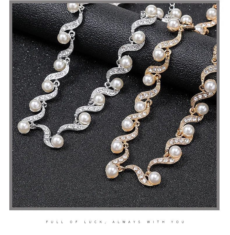 Elegant Pearl Necklace & Earrings Bridal Set – Timeless Wedding Jewelry