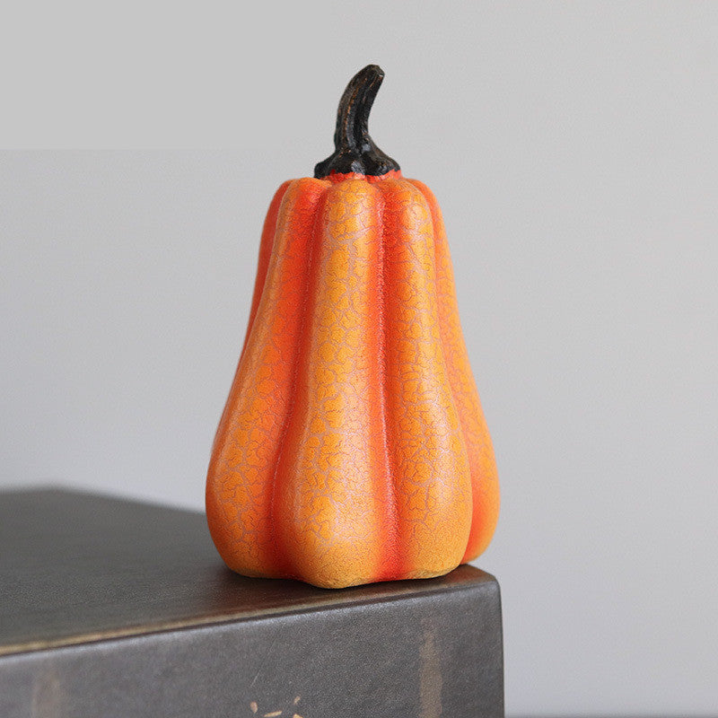 "Halloween LED Pumpkin Lantern – Realistic Resin Candle Lamp for Festive Decor"