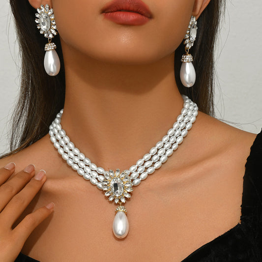 "Geometric Women's Pearl Necklace and Earrings Suite – Elegant Jewelry Set for Every Occasion"