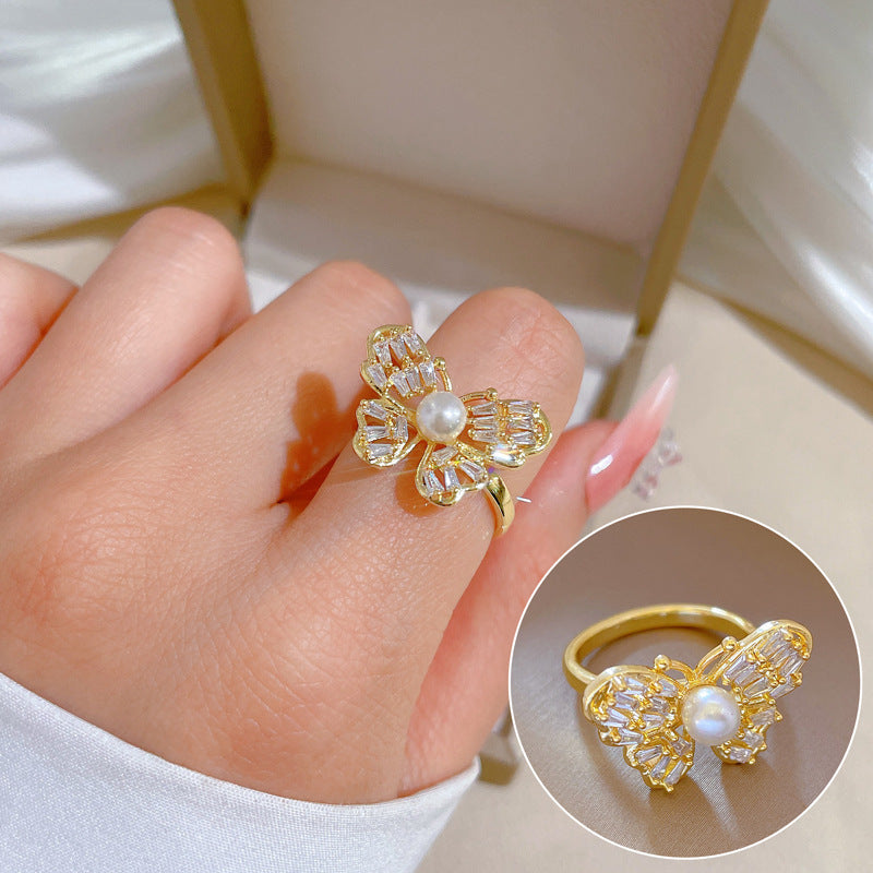 "Elegant High-Grade Zircon Ring for Women – Adjustable & Luxurious Design"