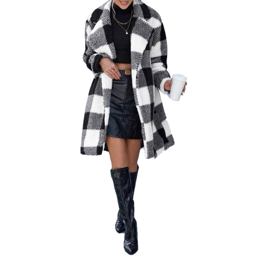 "Women's Lapel Long Sleeve Non-Buckle Plaid Long Coat"