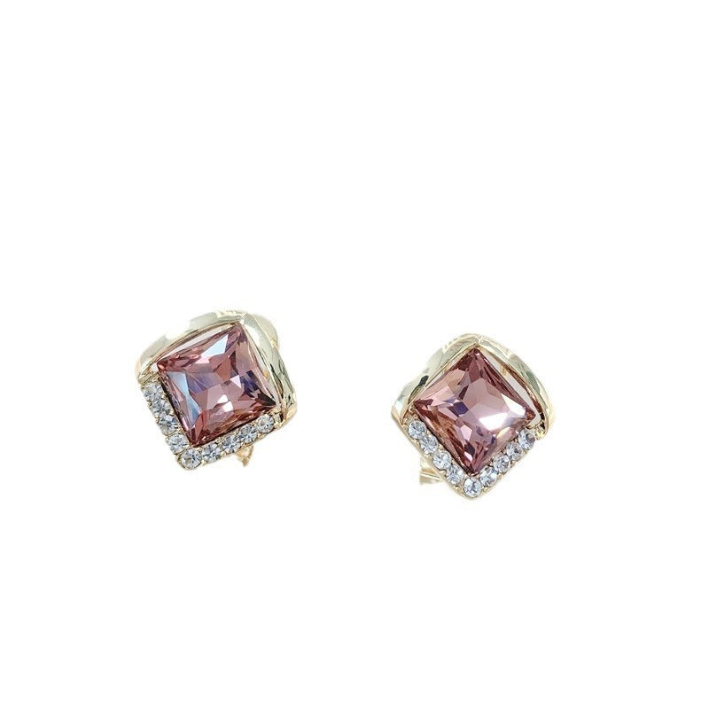 "Elegant Small Purple Diamond Crystal Stud Earrings – Dazzling and Chic Jewelry for Women"