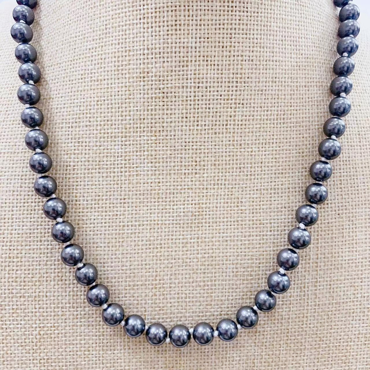 Gray Multicolor Shell Pearls Necklace