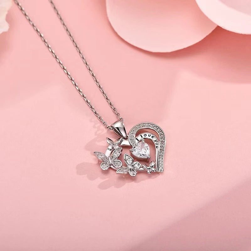 "Ins Butterfly Love Necklace With Rhinestones – Fashion Hollow Heart-shaped Pendant Clavicle Chain for Valentine's Day"