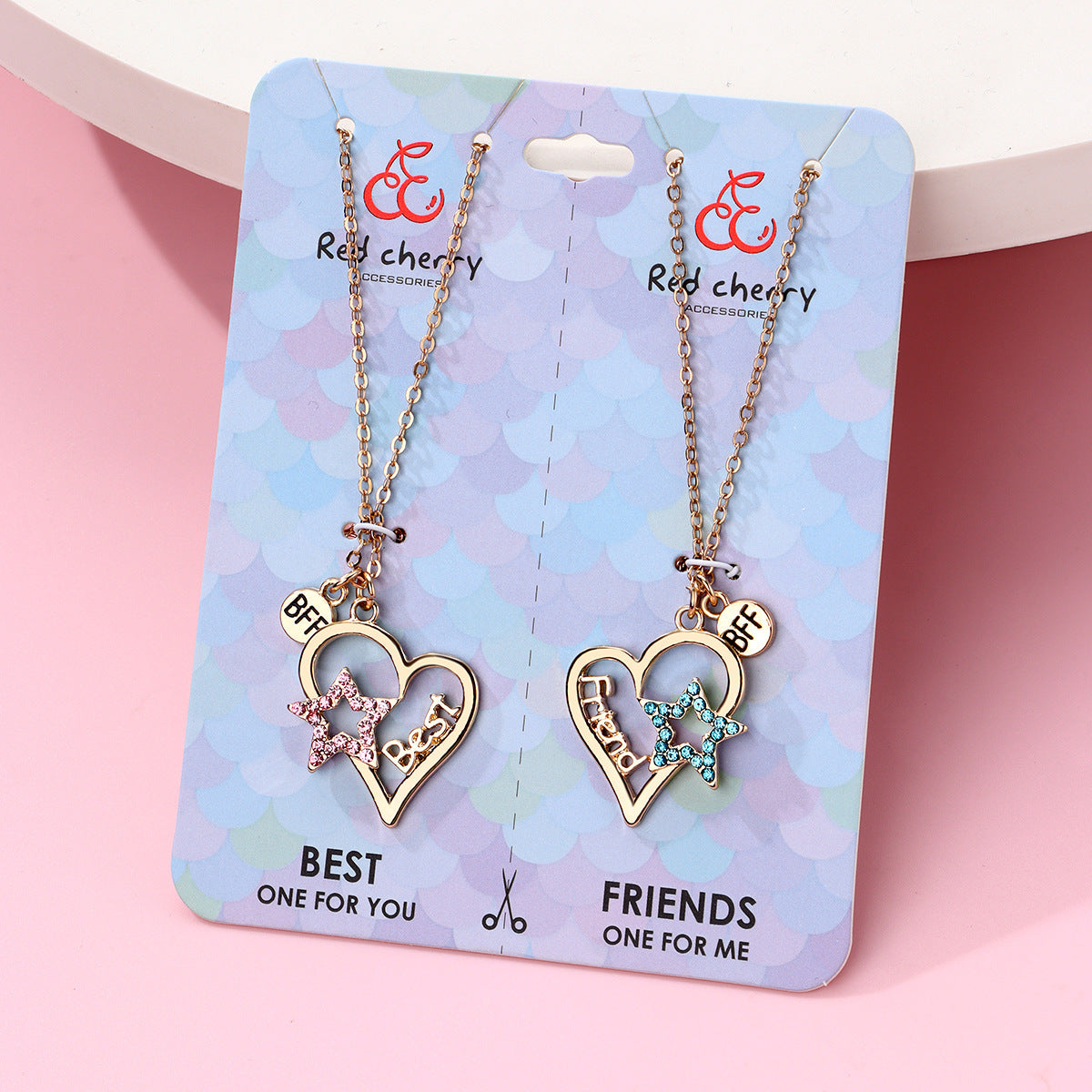 "Trendy Alloy Love & Friendship Necklace with Dripping Oil Detail – Symbolic and Stylish Jewelry"