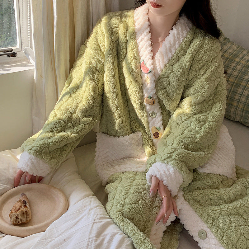 "Autumn and Winter Coral Velvet Cartoon Pajamas for Women – Cozy Homewear Set"