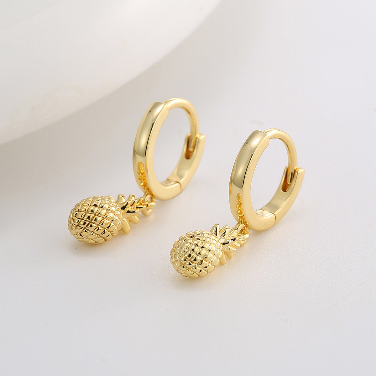 "18K Gold-Plated Pineapple Earrings – Cute and Stylish Copper Design for a Fun, Tropical Look"