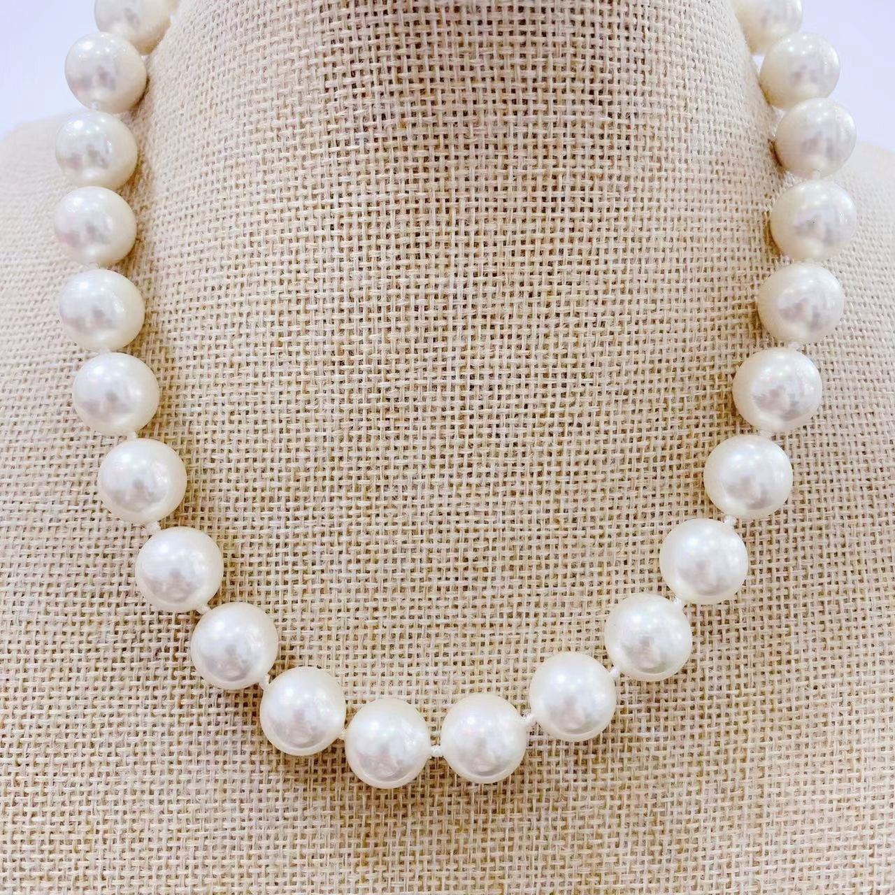 Gray Multicolor Shell Pearls Necklace