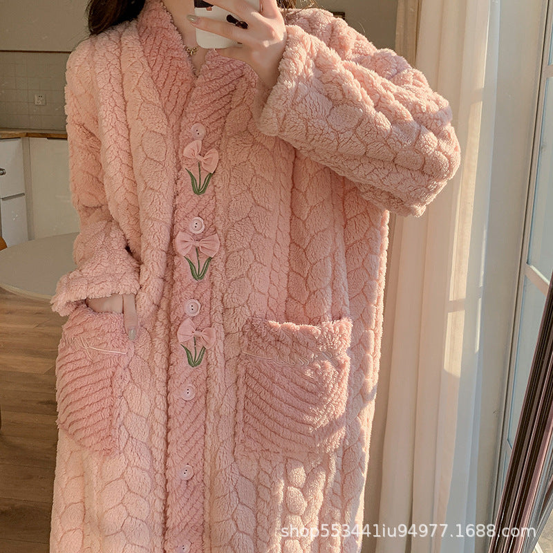 "Autumn and Winter Coral Velvet Cartoon Pajamas for Women – Cozy Homewear Set"