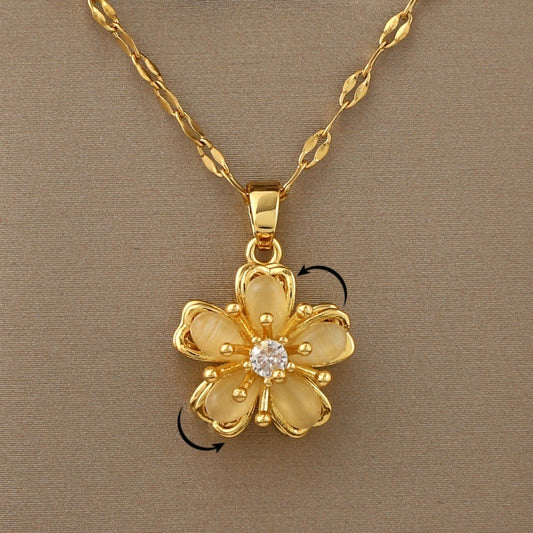 "Elegant European & American Rotating Opal Five-Petal Flower Pendant Necklace – Exquisite and Unique"