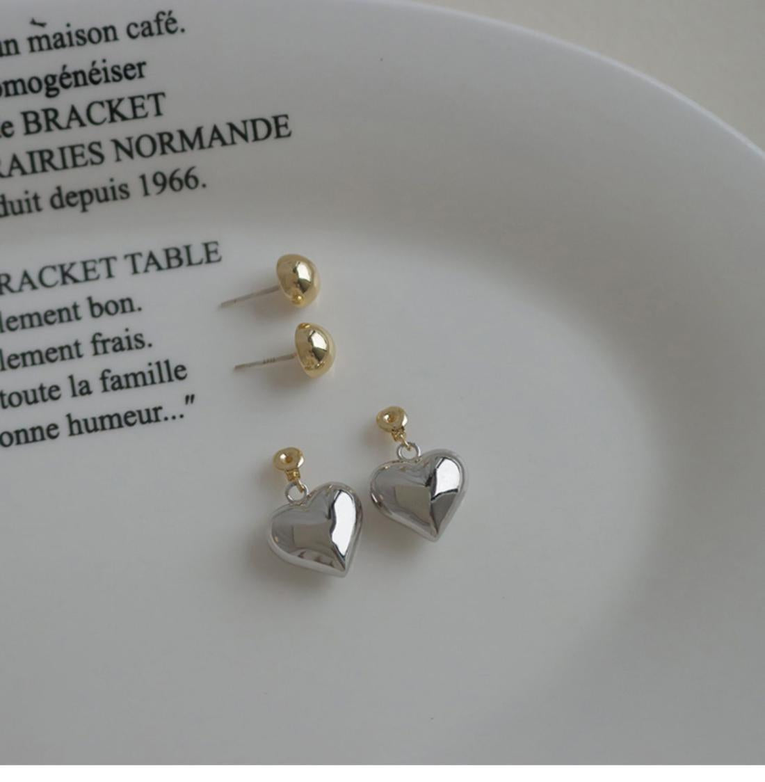 "Luxe Heartbeat – 3D Contrast Love Sterling Silver Studs"